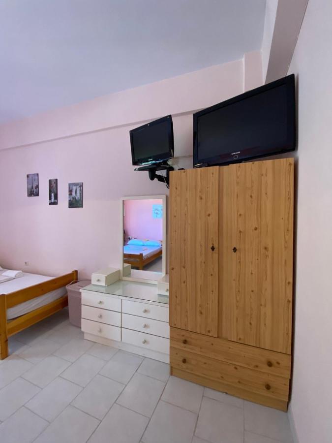 Yfantis Sakis Apartment'S Eratiní Ngoại thất bức ảnh