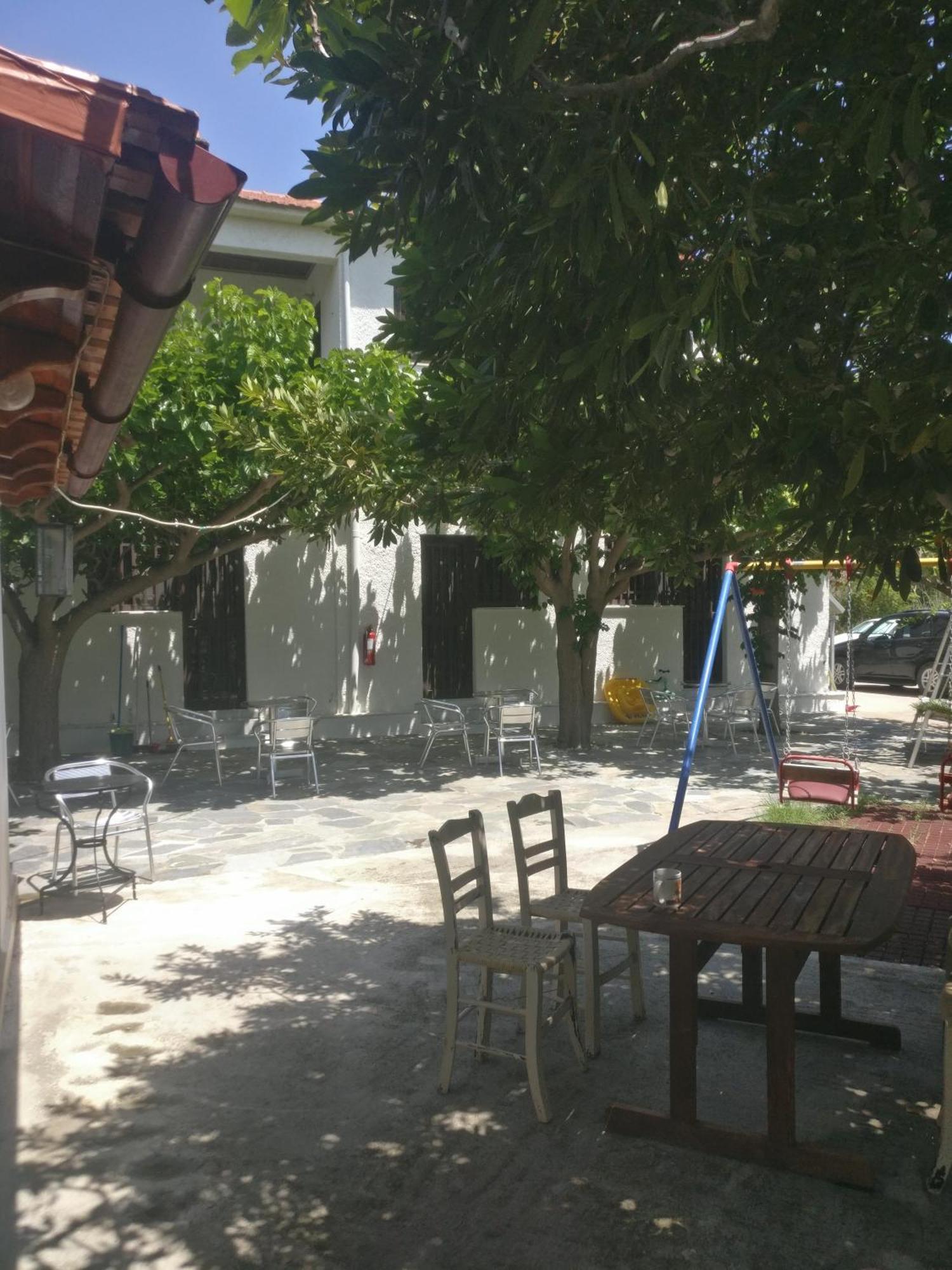 Yfantis Sakis Apartment'S Eratiní Ngoại thất bức ảnh